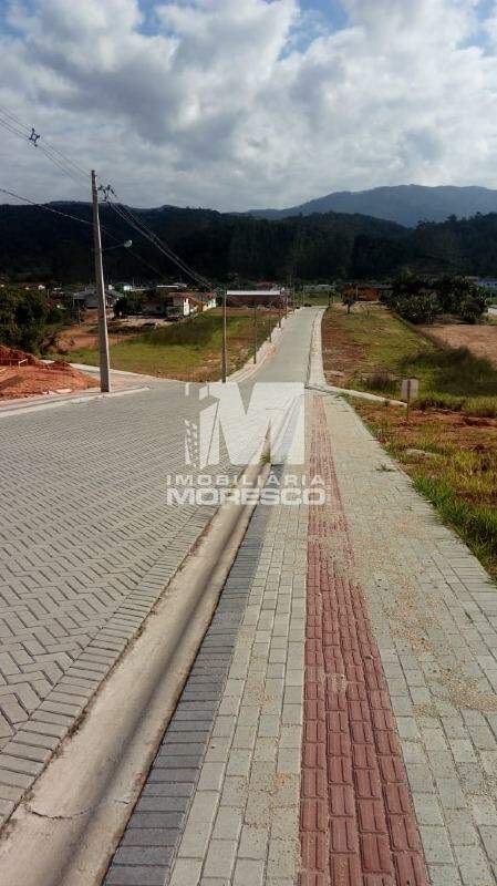 Terreno à venda no bairro Aymoré: 